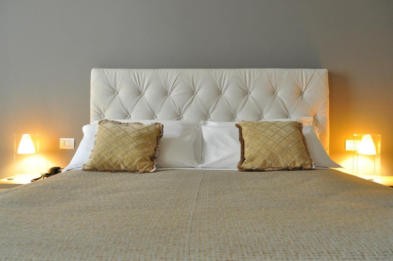 HNN Luxury Suites Gênes Extérieur photo