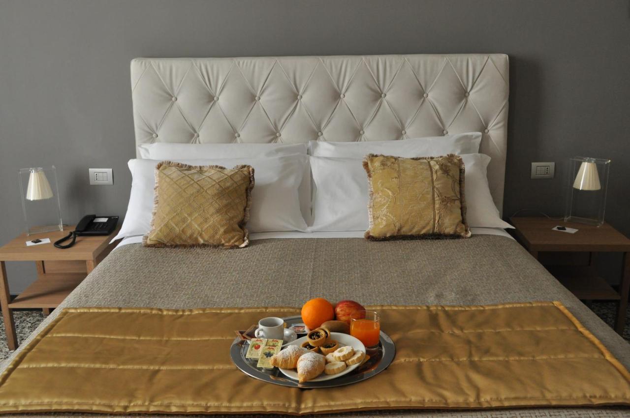 HNN Luxury Suites Gênes Extérieur photo