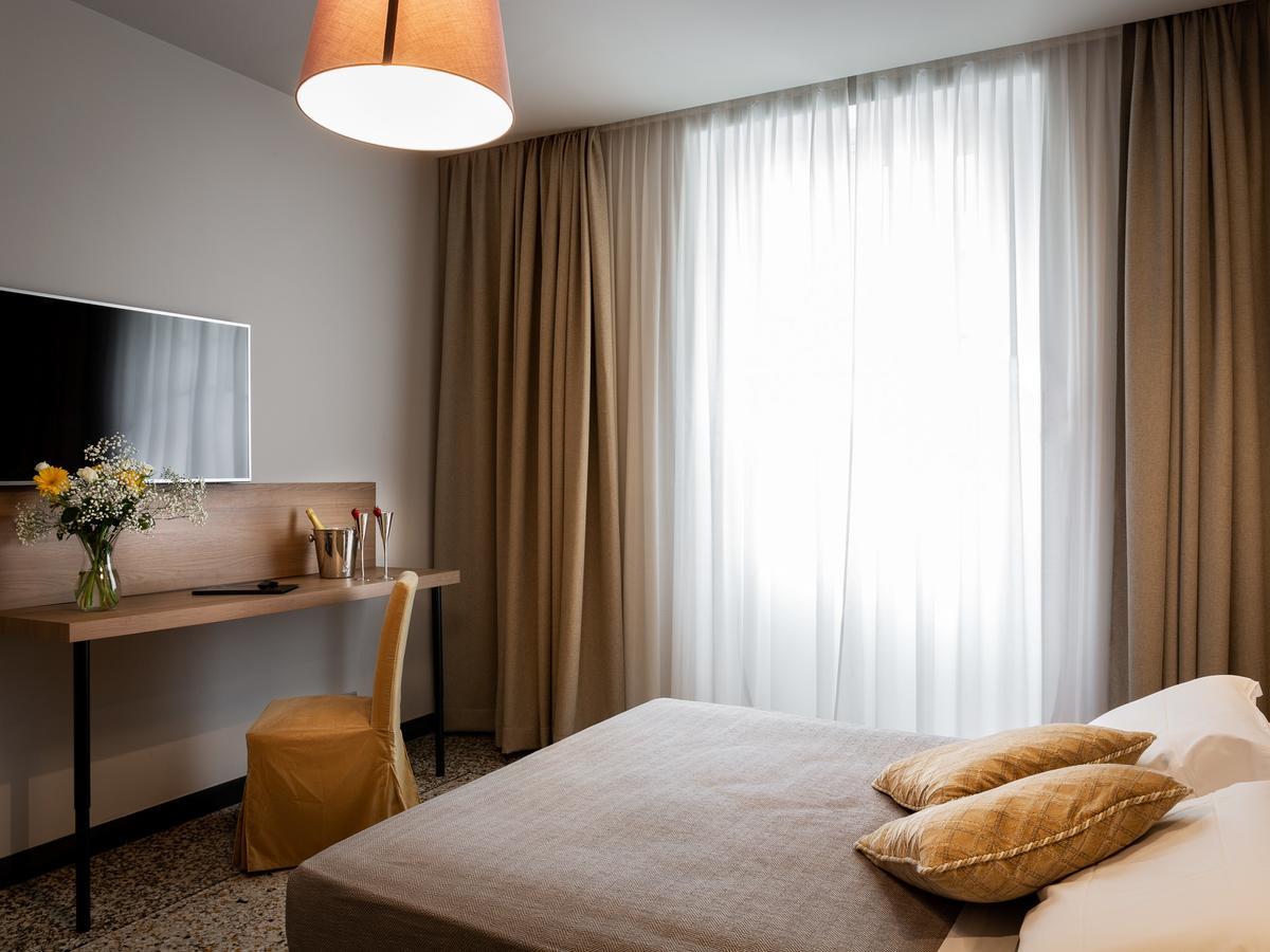 HNN Luxury Suites Gênes Extérieur photo